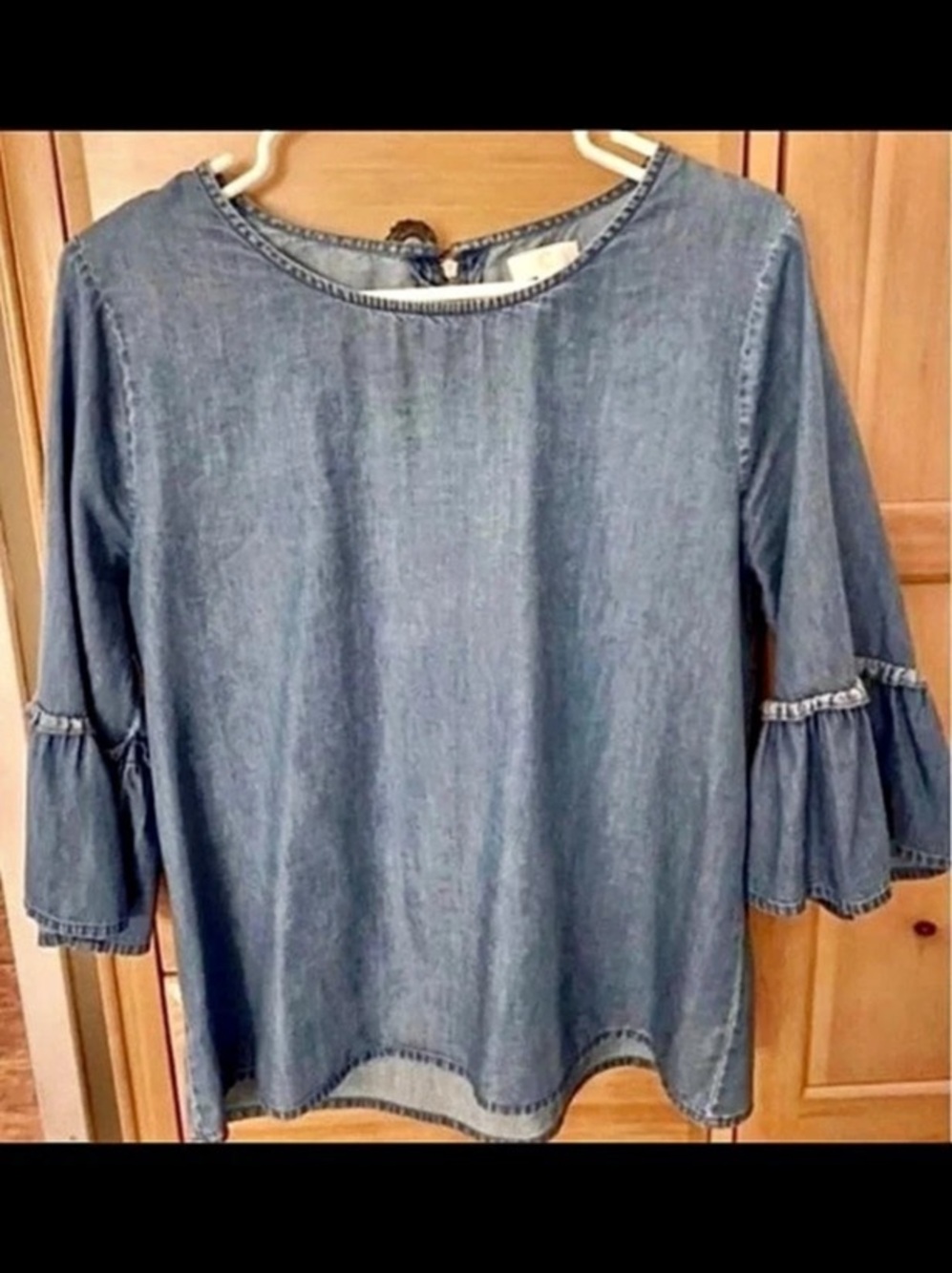 Blue Ruffle Sleeve Blouse Like New